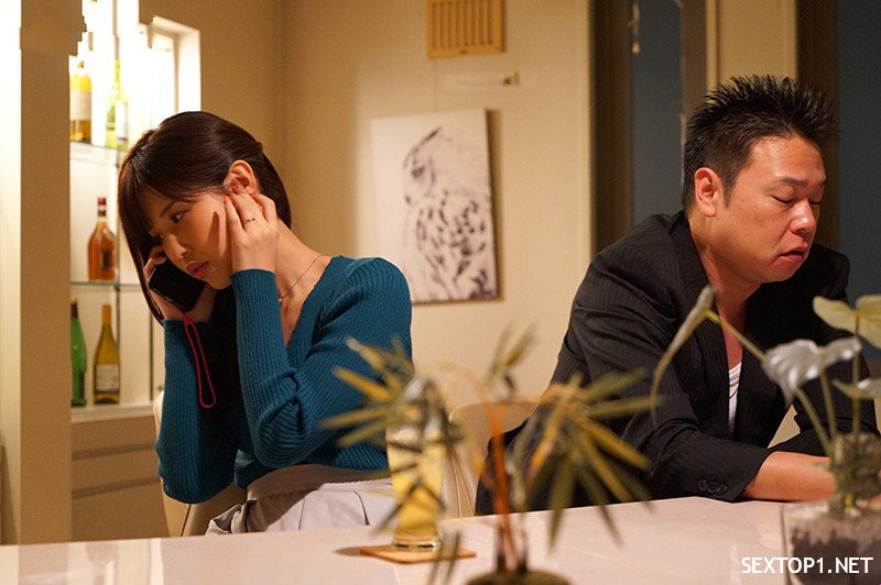 夫は体が弱く、妻は昔の恋人のところへ行く
